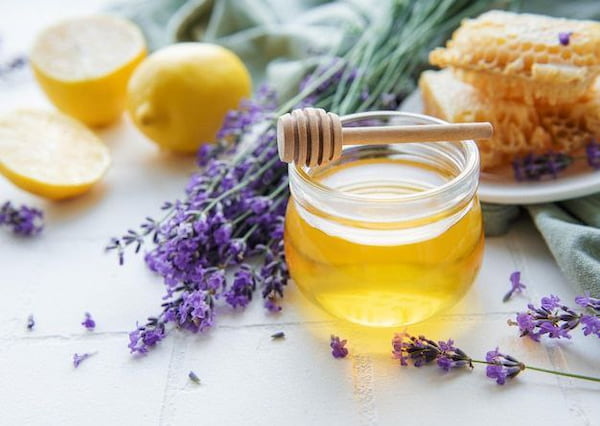 تصویر 4 از خرید جدیدترین انواع عسل اسطخودوس طبیعی